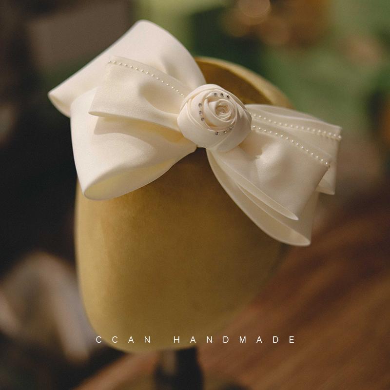 ヘア アクセサリー サテンリボン ヘッドバンド 花嫁 結婚式 レトロ 写真撮影 ドレス アクセサリー カチ..