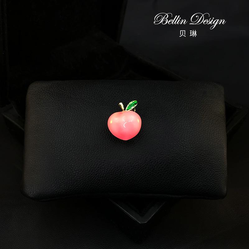 ブローチ おしゃれ 入学式 スーツ 装飾 レディース アクセサリー ジュエリー 雑貨 桃 フルーツ ブロー..