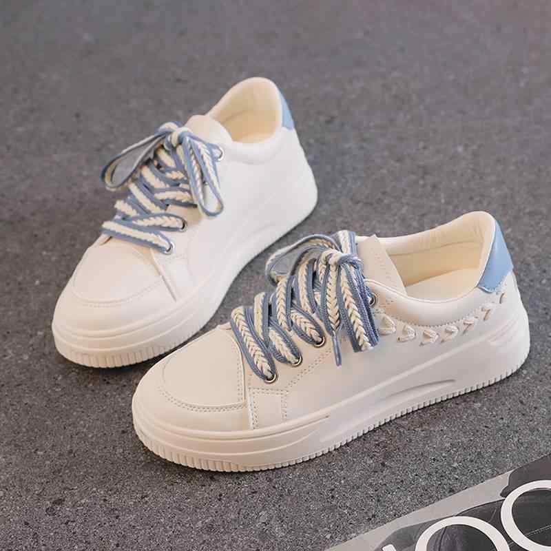 レディース シューズ 秋冬 スポーツ レジャー 靴 ソフトソール 柔らかい 疲れにくい 快適 中高生 ホワ..