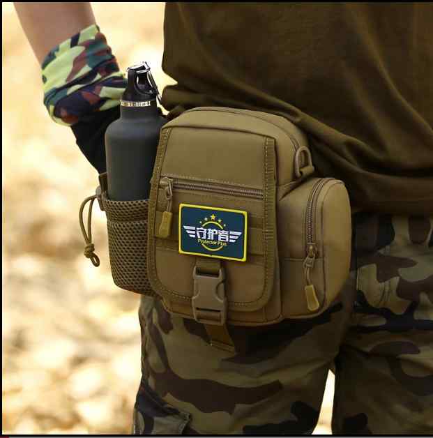 バッグ ショルダーバッグ メッセンジャーバッグ ウエストポーチ 斜め スポーツ レジャー 迷彩 小型 メンズ 鞄 メンズ 多