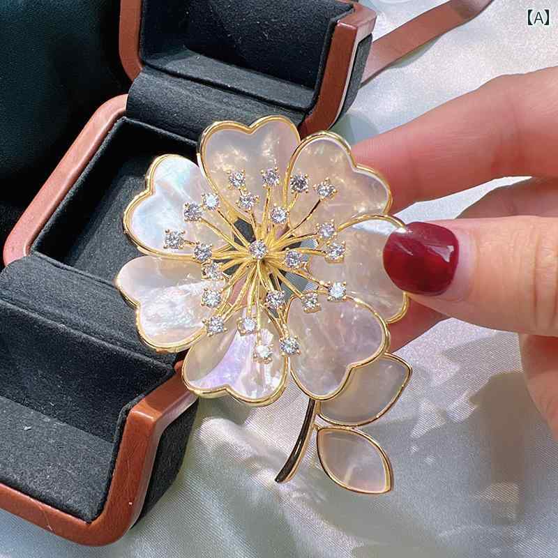 ブローチ セレモニー レディース おしゃれ 上品 こんち フリチラリア 花 コサージュ パール セーター ピン スーツ 精巧 大きめ バッジ