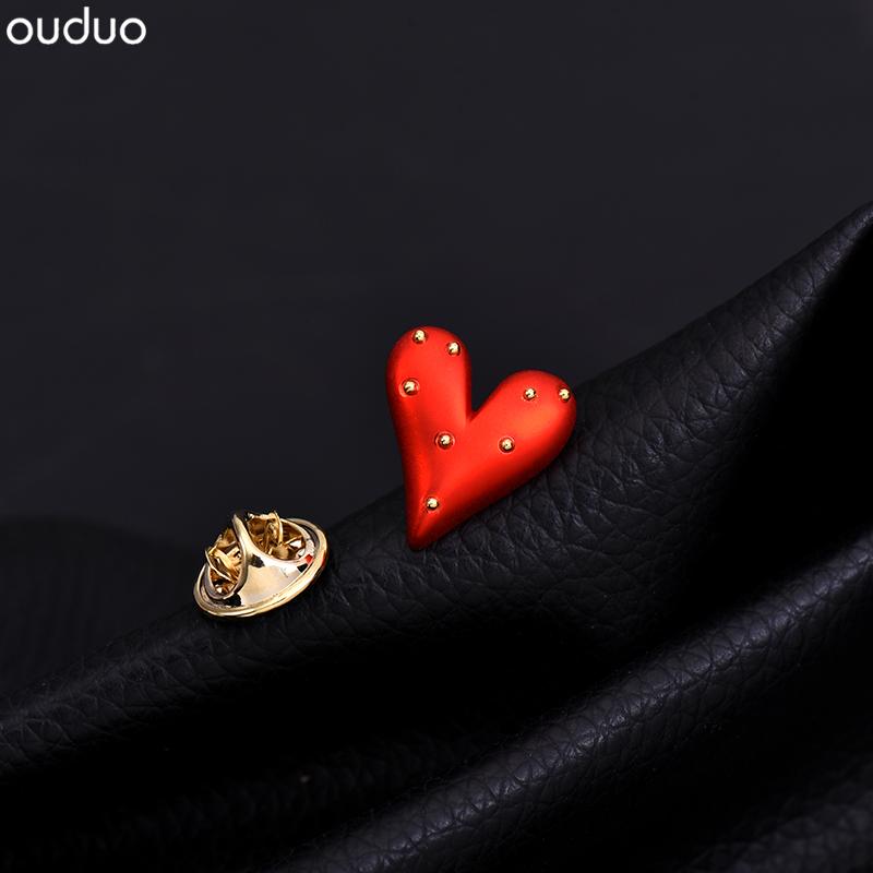 スカート レディース ブローチ おしゃれ 入学式 赤い 愛 露出 防止 バックル Vネック かわいい 小さい ブローチ 精巧 襟 花 コサージュ