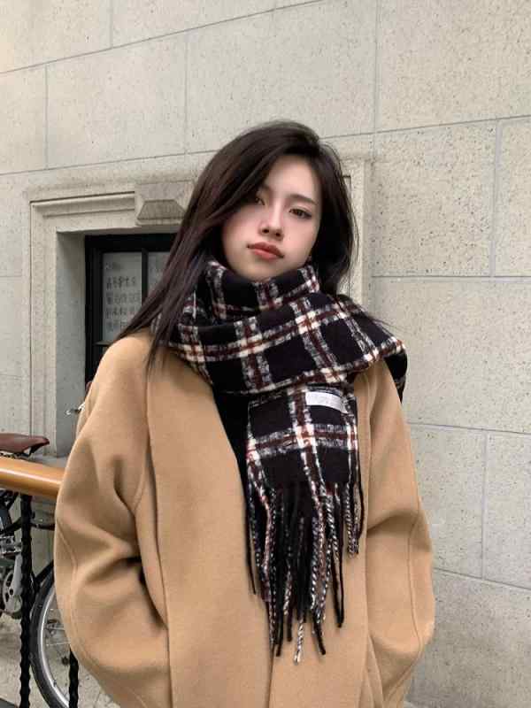 樂天商城 - 冬 マフラー 韓国 チェック柄 スカーフ 女性 レトロ 厚く 暖かい ロング ショール 学生 デュアル スカーフ