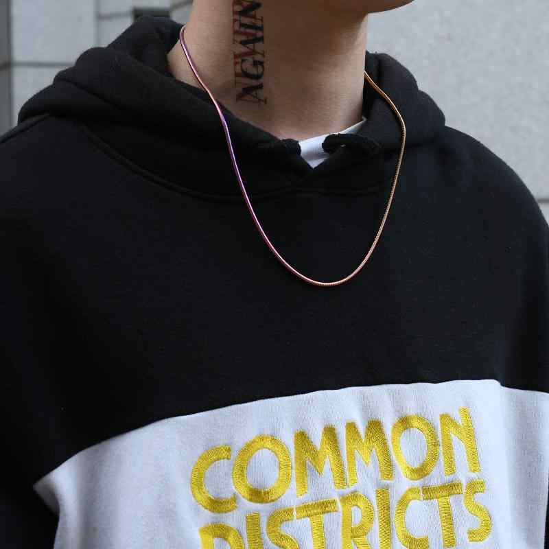 ネックレス かっこいい ヒップホップ カラフル ラウンド スネーク ボーン チェーン チタン鋼 カラー ゴールド シンプル プレーン チェーン ユニセックス ネックレスジュエリー