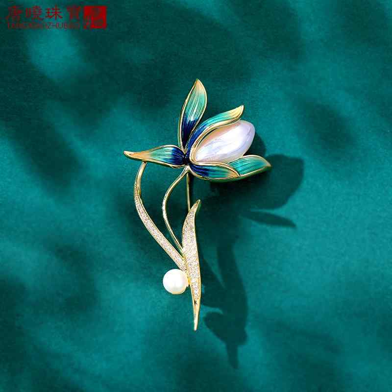 コート レディース ブローチ おしゃれ スーツ ピン 卒業式 入学式 ハイエンド エレガント 白 マグノリア 精巧 コサージュ 個性的 カーディガン