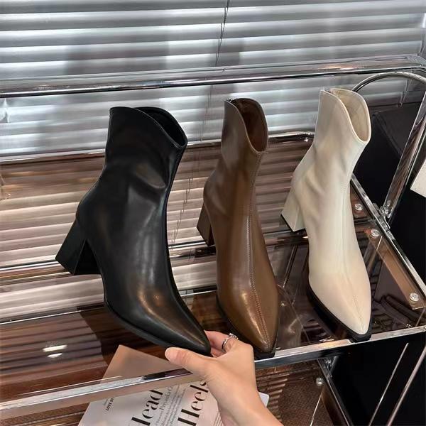 レディース シューズ ポインテッドトゥ ハイヒール ショートブーツ ブーツ 秋冬 チェルシーブーツ 裏地 コットン ブーツ 太めヒール