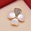 ブローチ おしゃれ 花 抗 露出 バックル 胸 ネック ライン 隠し バックル レディース 小さめ ピン 固定 衣装 アクセサリー ゴールド ファッション 装飾品