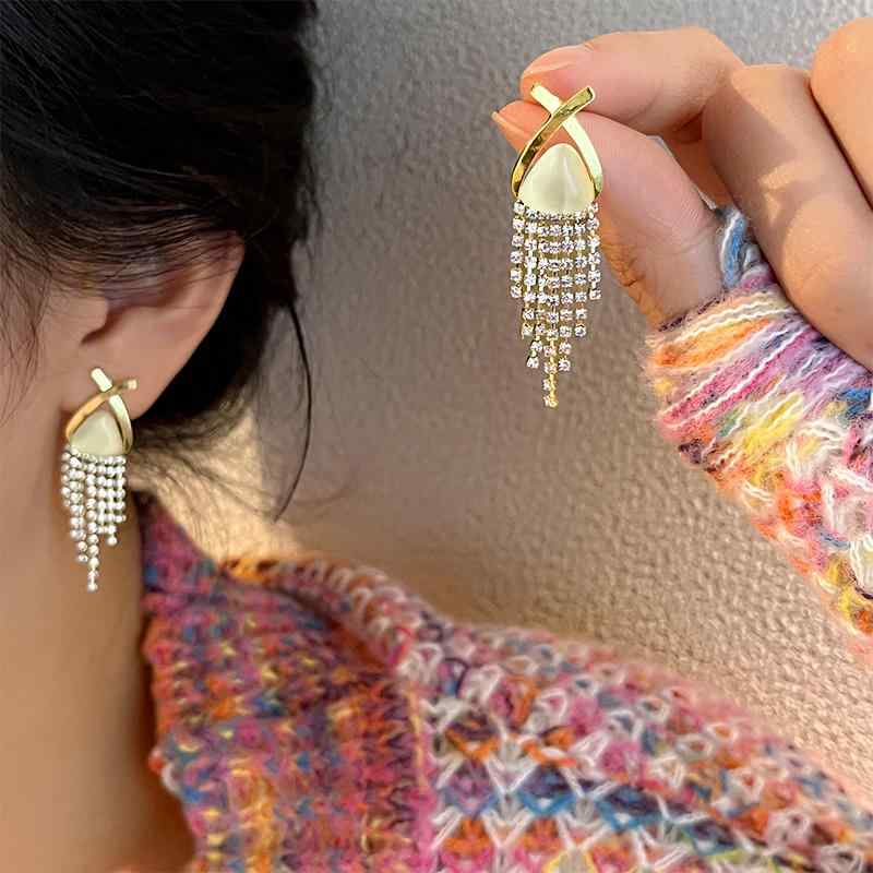 レディース ピアス かわいい クロス メタル オパール タッセル イヤリング 精巧 エレガント イヤリング ハイエンド イヤリング