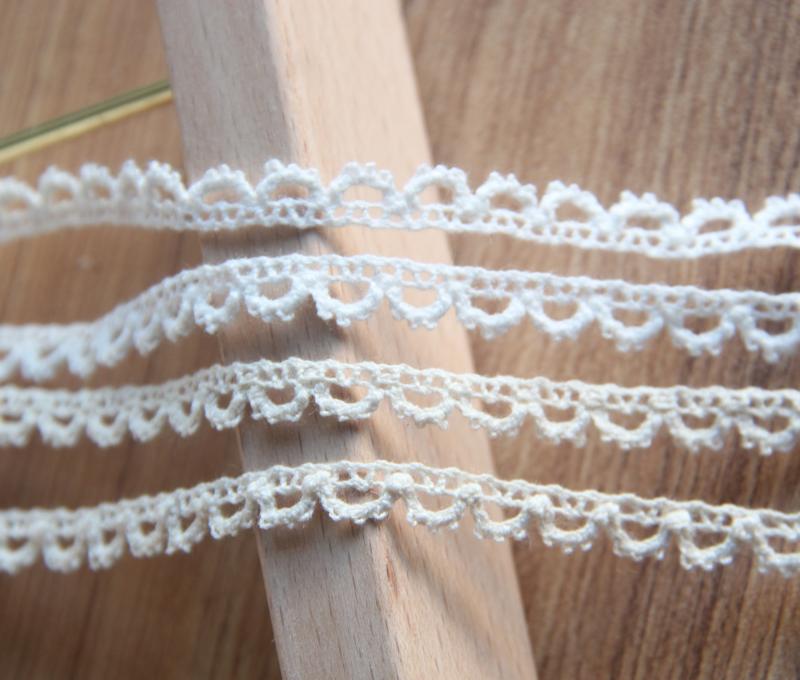 洋裁 生地 布 レース メッシュ 刺繍 手芸 クラフト 裁縫材料 服 DIY ドレス 衣装作 装飾 素材 クロス