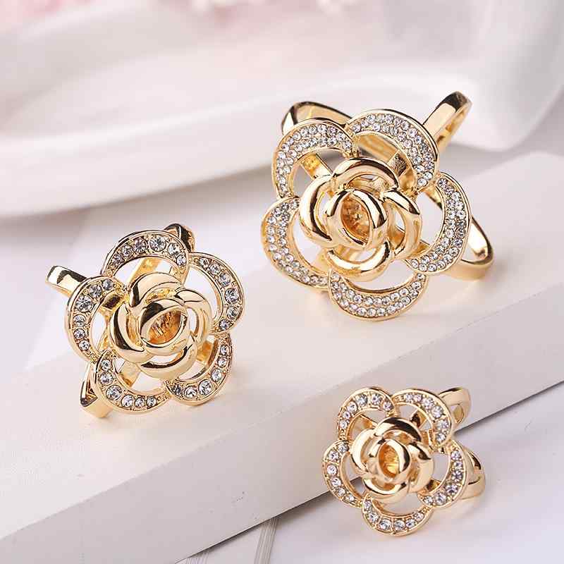 スカーフ バックル 大人かわいい レディース アクセサリー ジュエリー 雑貨 エレガント バラ 花 スクエア スカーフ 多 ベルト 固定 蝶 ネクタイ