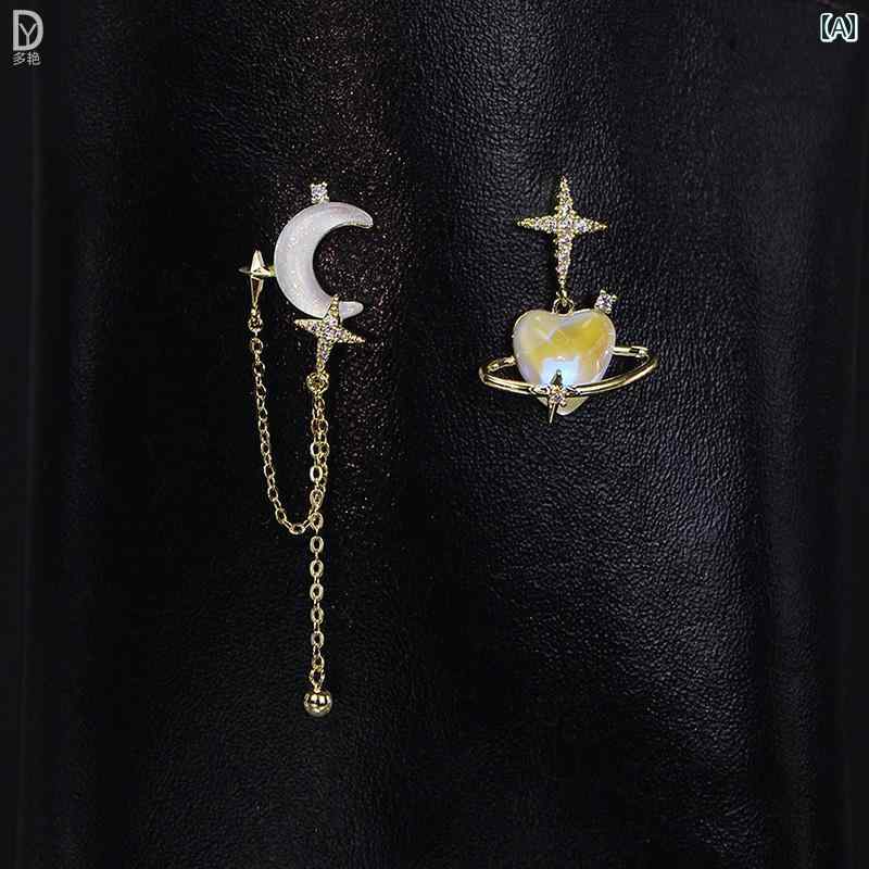 レディース タッセル ピアス おしゃれ ロング非対称 ムーン イヤリング ハイエンド 個性 女性用 シルバー ニードル