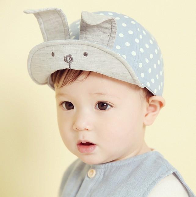 ベビー 帽子 かわいい キャップ うさぎ耳 水玉 ドット 頭 ヘッド 保護 幼児 赤ちゃん 装飾 春夏 屋外 ..