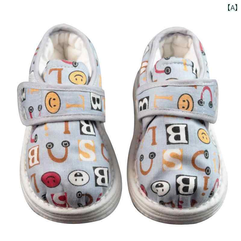 ベビーシューズ 履きやすい 歩きやすい キッズ 千層底 耐久性 伝統的 子供用 綿靴 冬用 綿 男性 女性 保温性 綿 底 子供用 綿靴 赤ちゃん用 綿 底