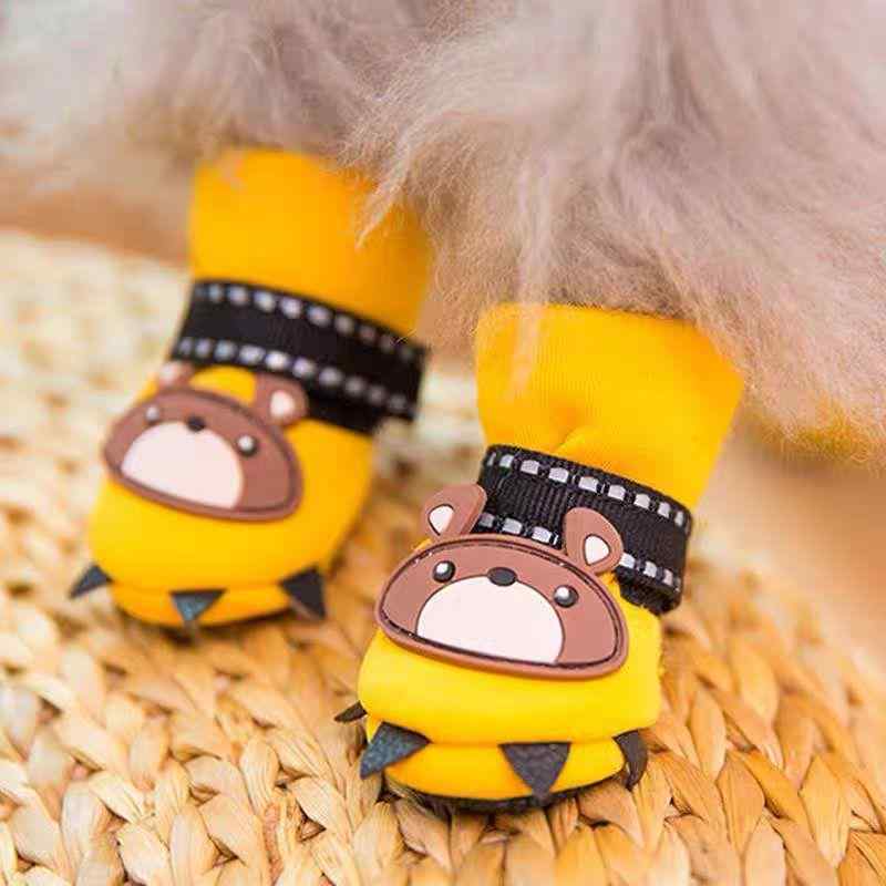 ペットグッズ 犬 シューズ フットカバー かわいい 防水 ソフトレインブーツ 室内 散歩 外出 ルーム 室..