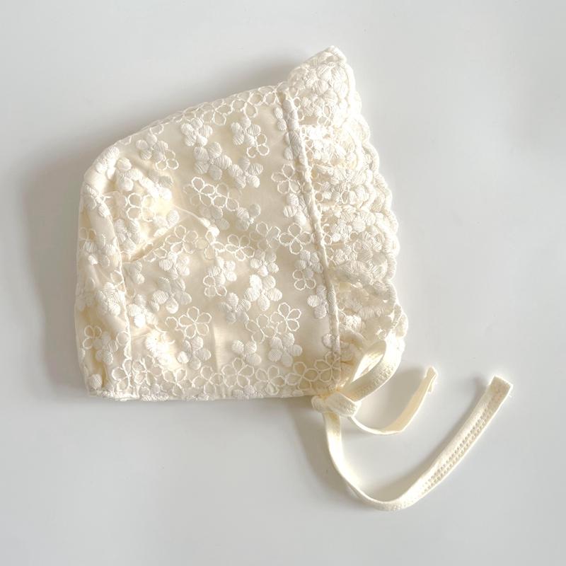 ボンネット帽 ベビー 帽子 レース 花柄 頭 ヘッド 保護 雑貨 かわいい 幼児 赤ちゃん 装飾 春秋 屋外 外出 レジャー 子供