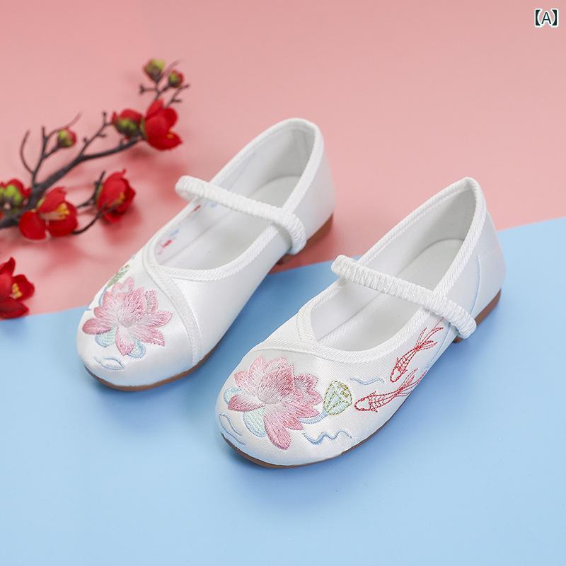 Cute Mary Jane shoes for kids, comfortable for walking, girls' shoes, Korean traditional clothing, retro style, embroidered, Chinese ethnic, retro style, vintage, little princess, fabric shoes, summer.