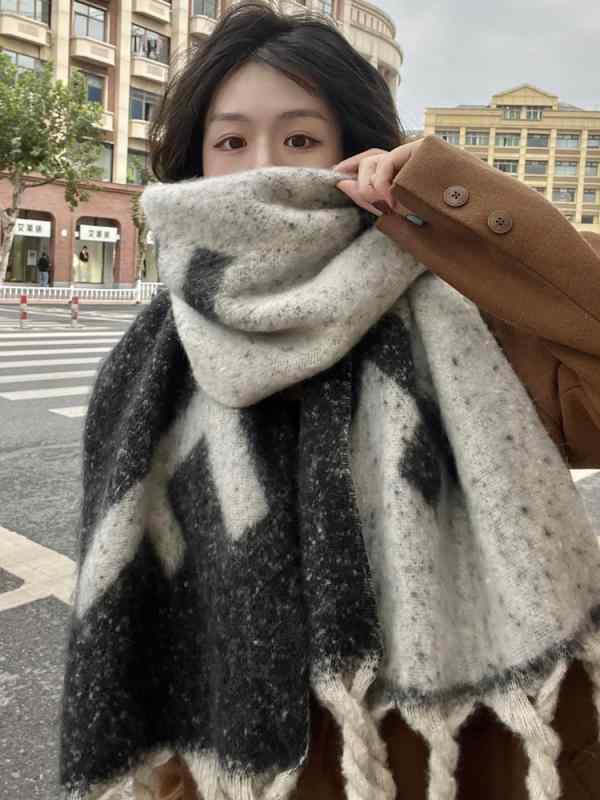 レディース 冬 マフラー あったかい 用 韓国 スカーフ 厚手 防寒 スカーフ 編組 学生 旅行用 ショール