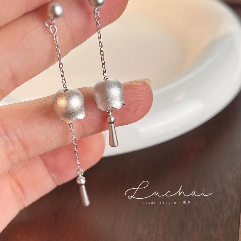 ピアス レディース スズラン ジュエリー 上品 豪華感 個性 ユニーク 夏 ゆらゆら揺れる エレガント 華奢 かわいい