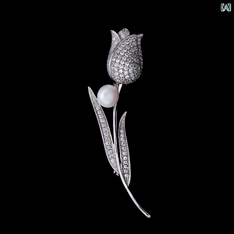 ブローチ チューリップ コサージュ 五弁花 フラワー パール キラキラ レディース アクセサリー 韓国感 シンプル 豪華感 エレガント セーター コート カーデ...