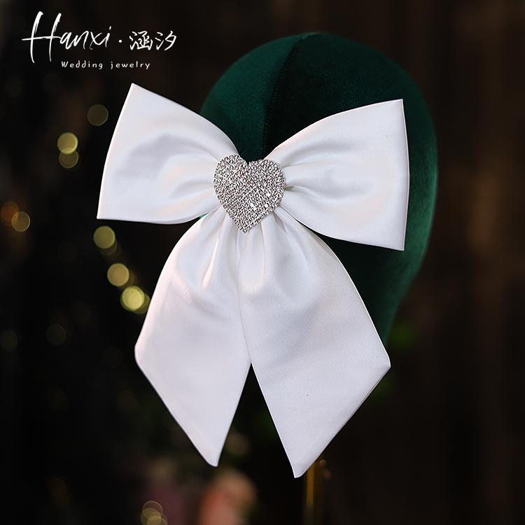 リボン かわいい 髪飾り アクセサリー ヘアバンド ジュエリー ブライダル ヘア カチューシャ 結婚式 レ..