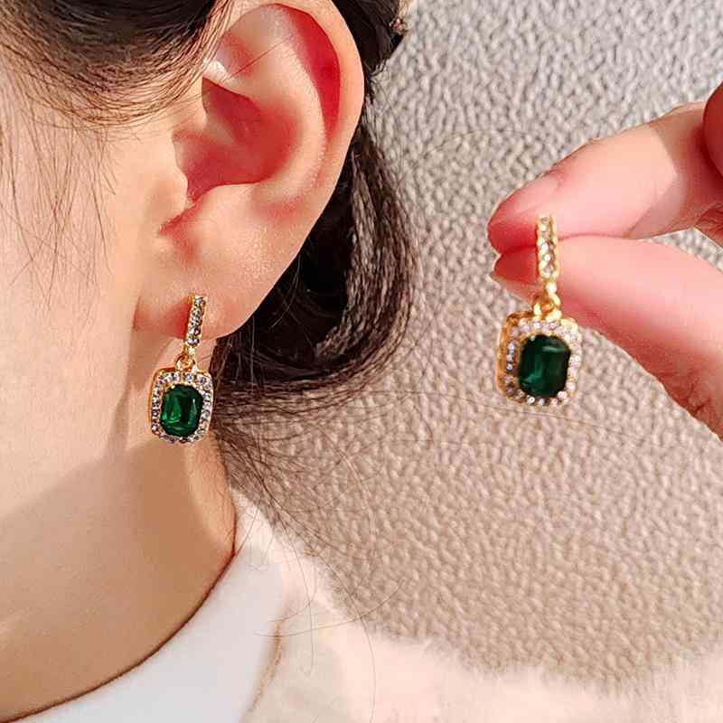 ピアス 大人かわいい シンプル コンパクト エメラルドピアス S925 シルバー ニードル レトロ 幾何学 スクエアピアス レディース ファッション アクセサリー 装飾品 ジュエリー
