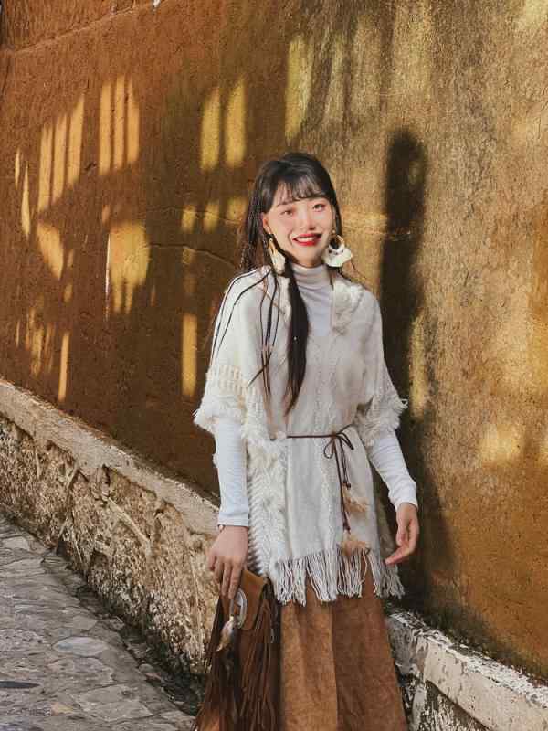 スカート 秋 冬 ニット ボヘミアン エスニック セーター ショール オフ ホワイト タッセル ケープ