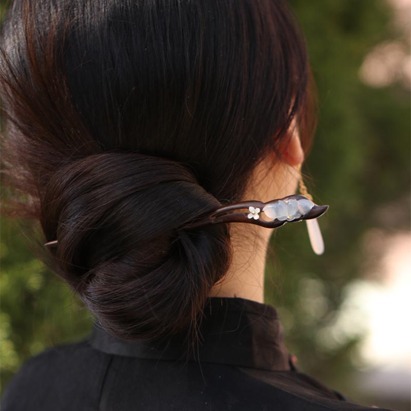 ヘアアクセサリー かんざし ヘアピン 花柄 木 頭 髪飾り 髪留め 大人式 母の日 ギフト レトロ おしゃれ 簪 レトロ レディース シンプル クラシカルモダン...