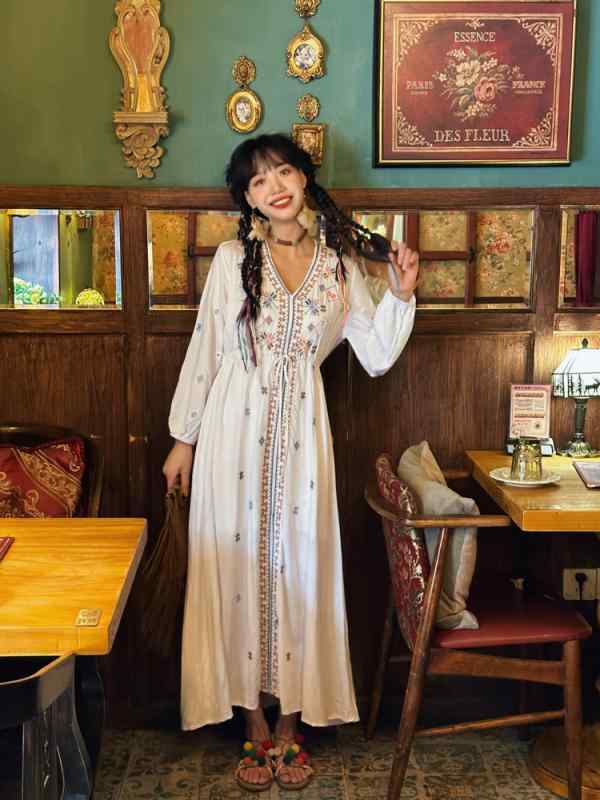 レディース エスニック ボヘミアン おしゃれ ウイグル エスニック 綿 リネン 刺繍 ロング スカート ホワイト ホリデー ドレス スーパー フェアリー 旅行