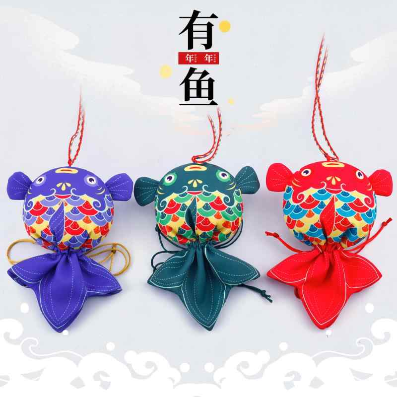 レトロ 小魚 袋 鯉 金魚 福袋 スパイス 袋 チャイナテイスト ペンダント 人形 錦織 バッグ 吊り 飾り ..