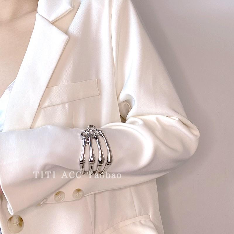 カフブレスレット バングル エスニック レディース ブレスレット 爪 クロー 韓国 調節可能 アーム リング 情勢 シンプル カジュアル パンク