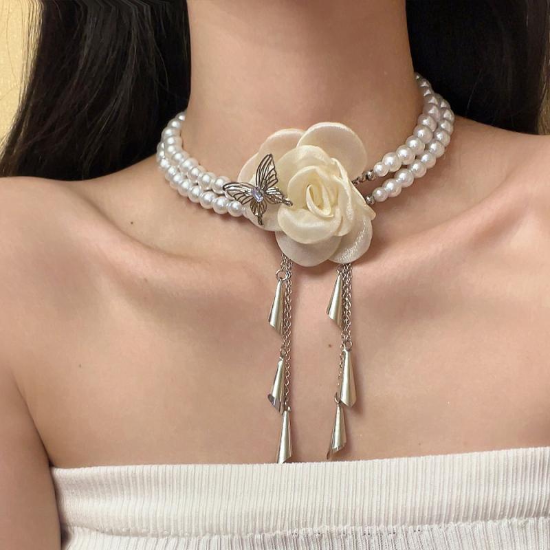 チョーカー フェミニン レディース ネックレス パール 二層 椿 蝶 タッセル レディース ゴージャス エレガント 華やか おしゃれ