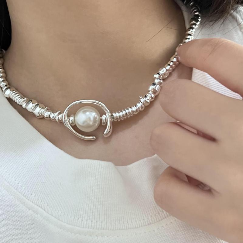 ネックレス フェミニン ゴシック サブカル レディース 豪華感 シルバー ハーフムーン パール レディース アクセサリー 鎖骨 チェーン シンプル カジュアル