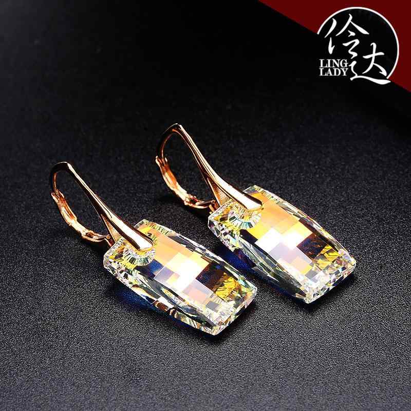 ピアス おしゃれ ジュエリー スクエア ピアス シンプル エレガント オーストリア 産 ファッション 輝く レディース アクセサリー 装飾品