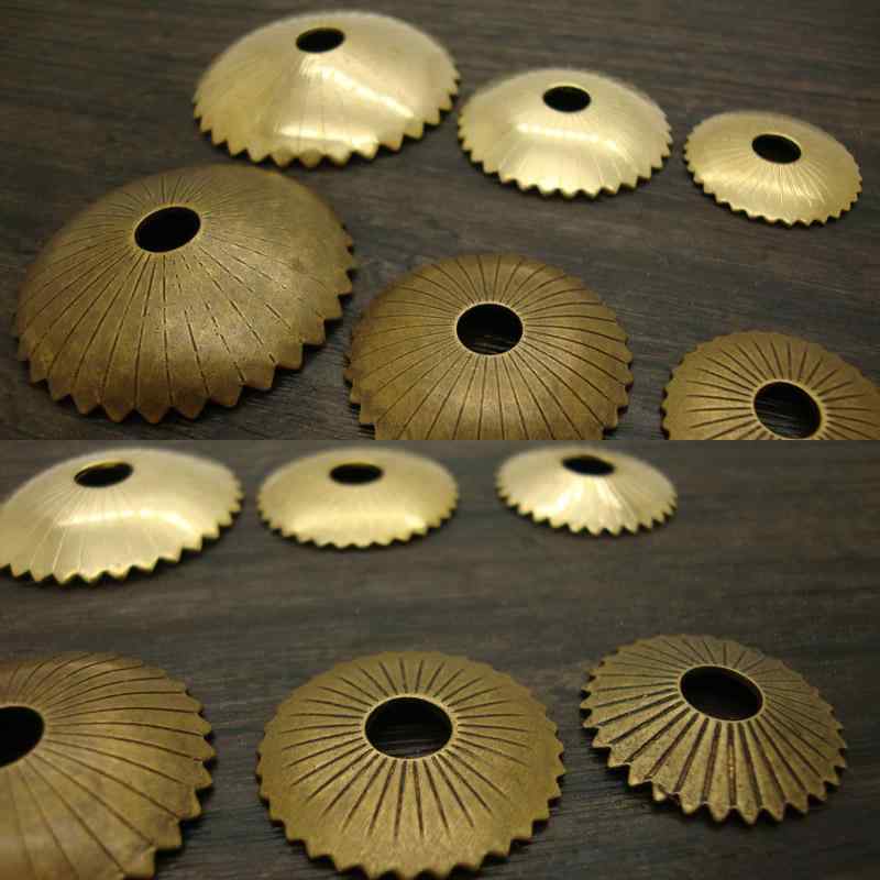 銅 ガスケット 中国 アンティーク ハンドル 装飾 アクセサリー レトロ 家具 アクセサリー 梅の花 ギア ..