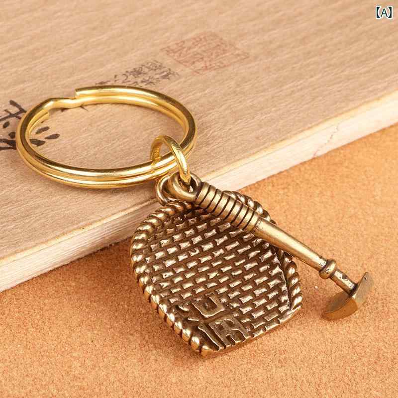 レトロ 車 キーホルダー ペンダント キーアクセサリー キーチェーン ストラップ メンズ レディース兼 チャイナテイスト 装飾品 真鍮