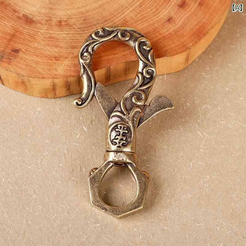 レトロ 車 キーホルダー ペンダント キーアクセサリー キーチェーン ストラップ メンズ レディース兼 チャイナテイスト 装飾品 真鍮