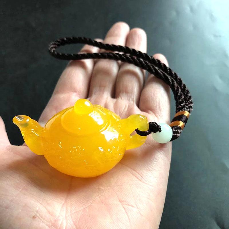 中国風 アクセサリー 装飾品 ハンドル ポット ハンドル ピース 琥珀 蛍光 ブラッド アンバー ペンダント 鶏 油 黄 青 琥珀 ティーポット 飾り