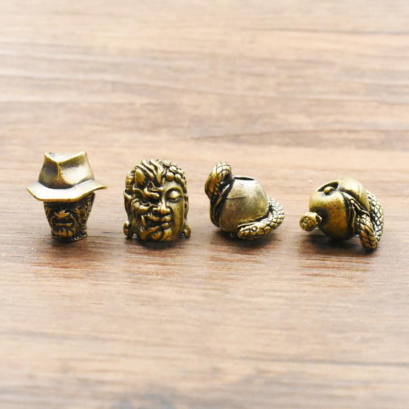 中国風 アクセサリー 真鍮 メンズ レディース ヘビ 像 携帯電話 ペンダント 銅 レトロ ナイフ ペンダント パラシュート ロープ バックル キーペンダント ...