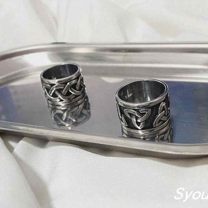 指輪 レトロ シンプル バイキング 幾何学 ロープ ノット チタン鋼 リング アメリカ リング 非退 ジュエリー アクセサリー
