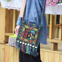 バッグ エスニック おしゃれ 刺繍 バッグ レディースバッグ 少数 民族 特徴 ストライプ 布 刺繍 ショルダー 刺繍 タッセルバッグ 幾何学模様