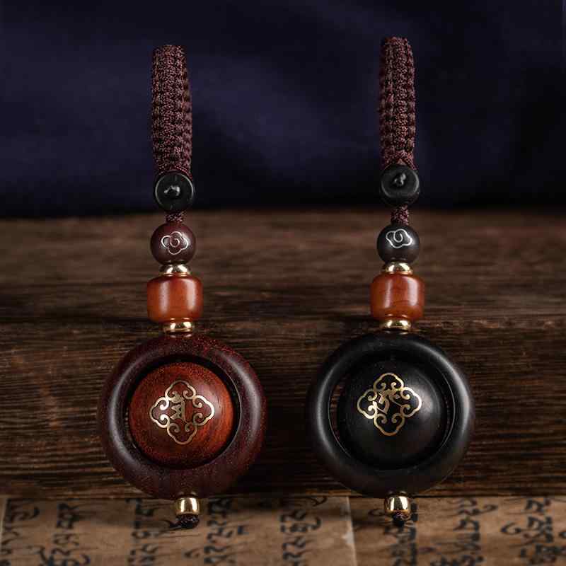 ペンダント レトロ 白檀 吉祥 ビーズ 車 キーチェーン ペンダント 手織り ギフト 祈願 キーロープ レトロ 干支 キーホルダー