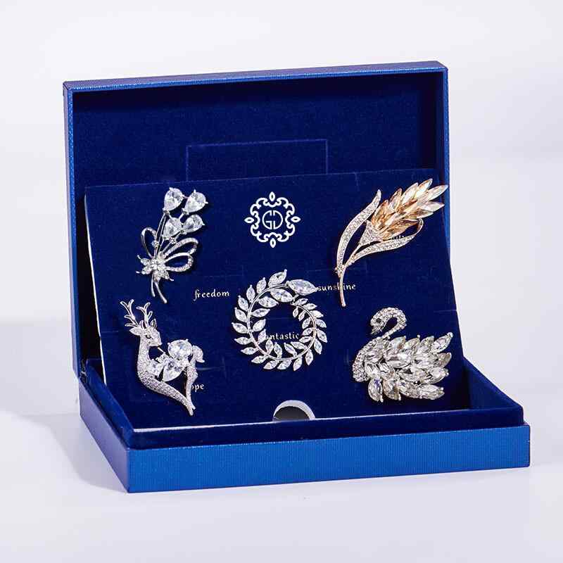 ブローチセット コサージュピン セーター アクセサリー カーディガン ピン 誕生日 プレゼント ギフト レディース 五分丈セット