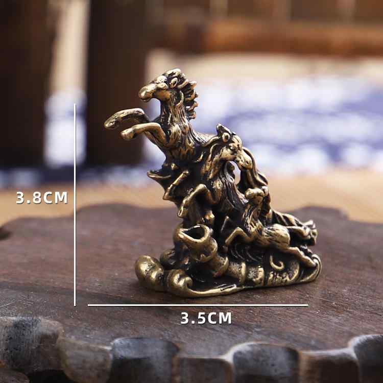 真鍮 置物 レトロ 装飾品 車 ダッシ�