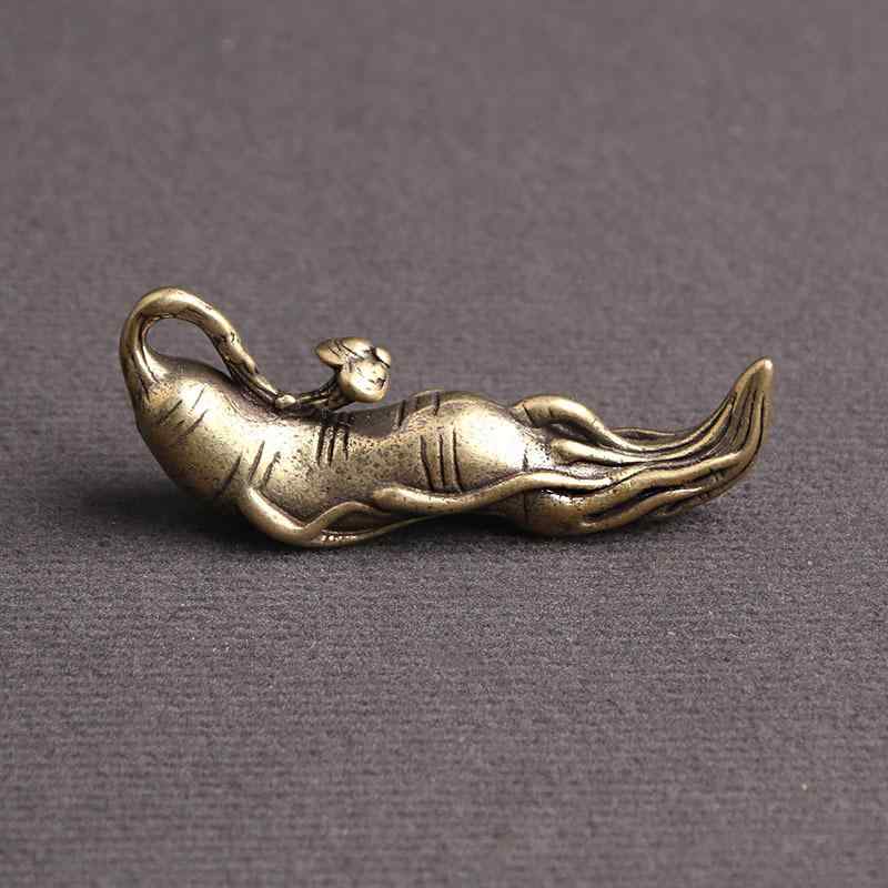真鍮 置物 レトロ 装飾品 車 ダッシュボード 卓上小物 希望 人生 銅器 学問 四 宝 創作 ペン 立て 茶 ペット 書画 書道 文化 文具