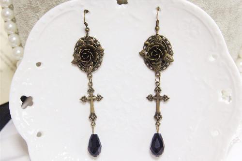 ピアス ロリータ シルバー ニードル ヴァンパイア 1000 SEK 制服 ギア イヤリング キル ピアス アクセサリー