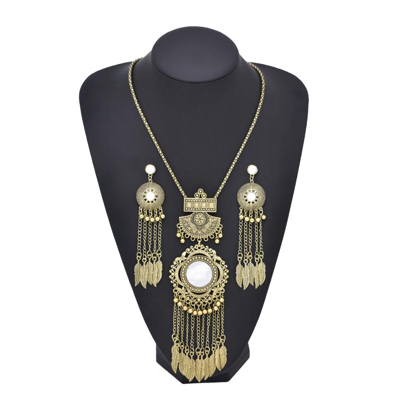 ネックレス エスニック レトロ タッセル メタルペンダント 葉 彫刻 耳 ジュエリー ウイグル トラベル ..