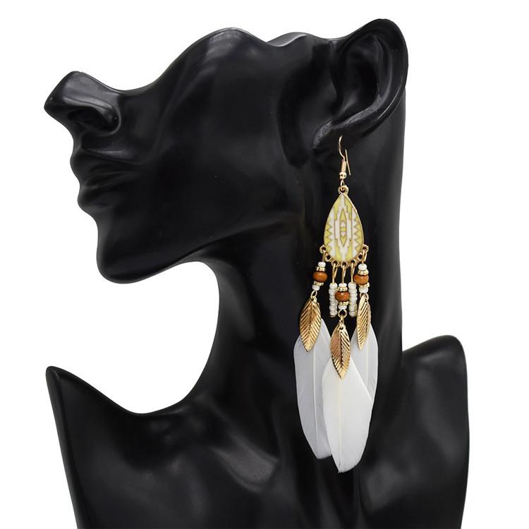 ピアス ボヘミアン エスニック ファッション フェザー タッセル ビーズ ゴールド ホイル ペンダント イヤリング レディース