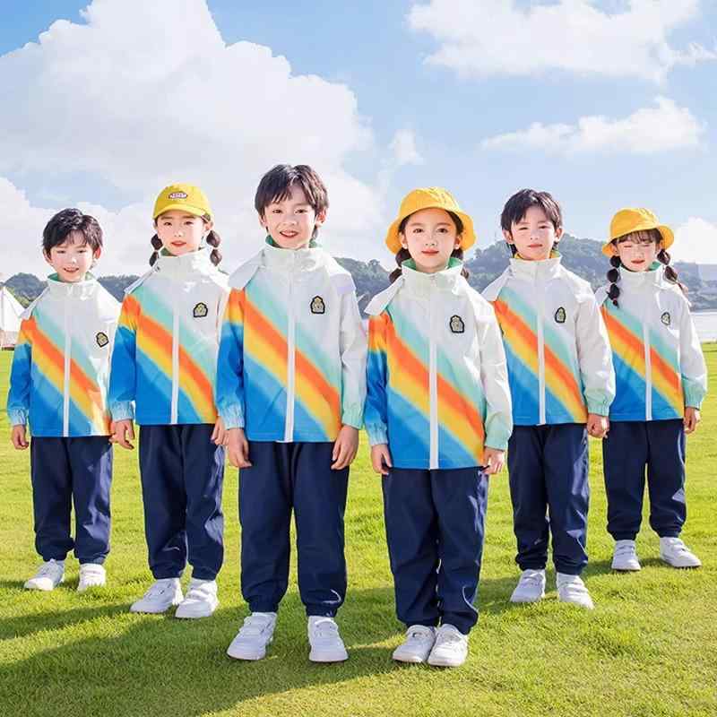 子供 キッズウェア 秋冬 長袖 レインボー ジャケット クラス 制服 体操服 園児 小学生 セットアップ カジュアル 防風 かわいい パフォーマンス 衣装 イベント ユニーク ペア