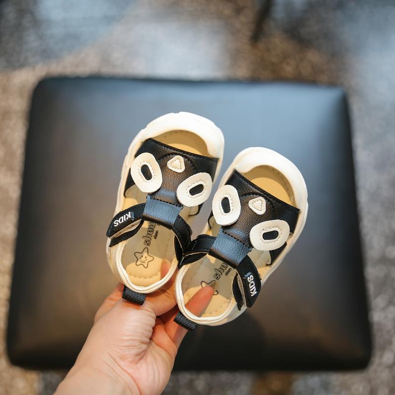 サンダル ベビー 男の子 女の子 夏 通気性 設計靴 滑りにくい 柔らかいサンダル アンチキック 軽いうい スーパーファイバーレザー レジャー かわいい