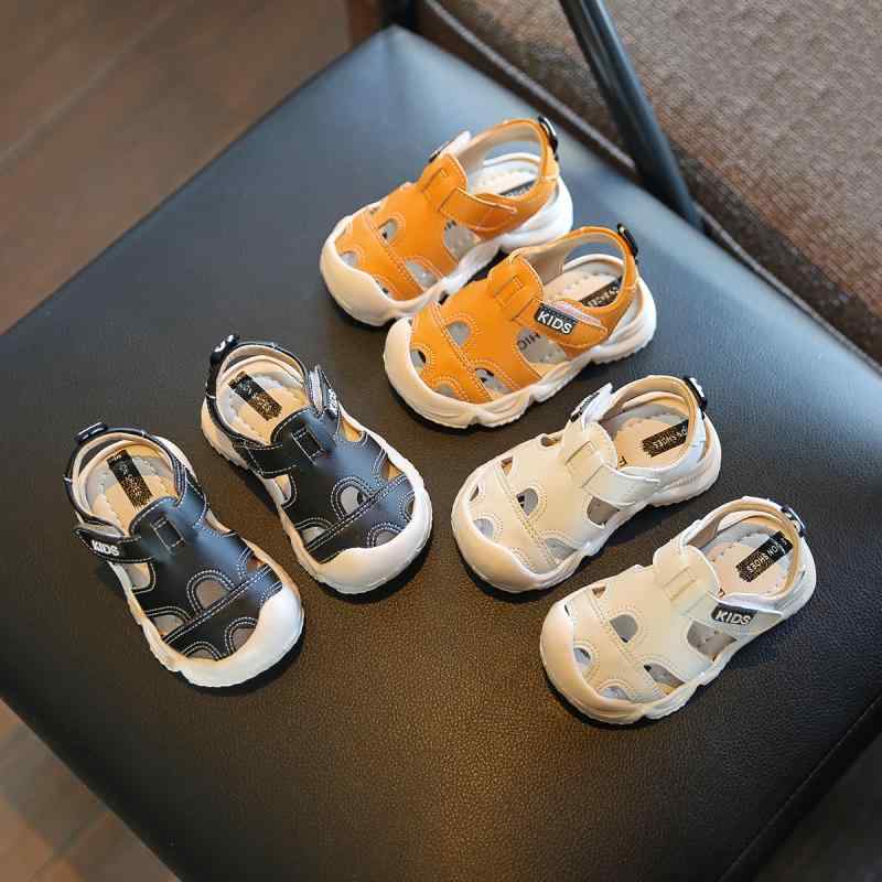 サンダル 男の子 女の子 夏 滑りにくいゴム トゥキャップサンダル レジャー 軽量 スーパーファイバーレザー 柔らかい カジュアル クッション